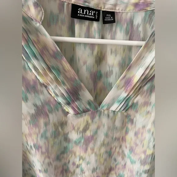 A.n.a 3/4 Sleeve Pastel colored Blouse- size xl(p) - Picture 2 of 11